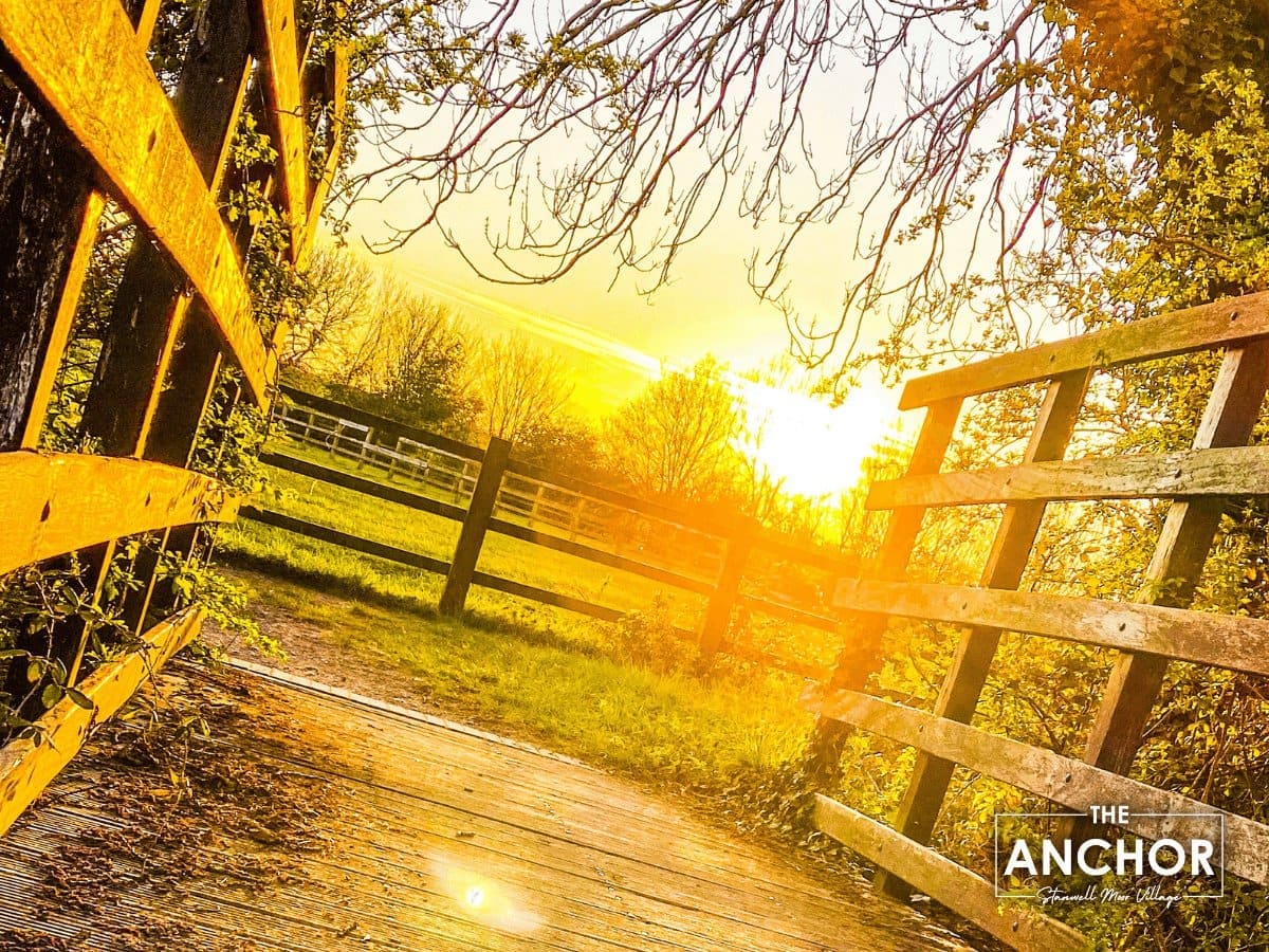 Sunset view of the walk around Hithermoor lake