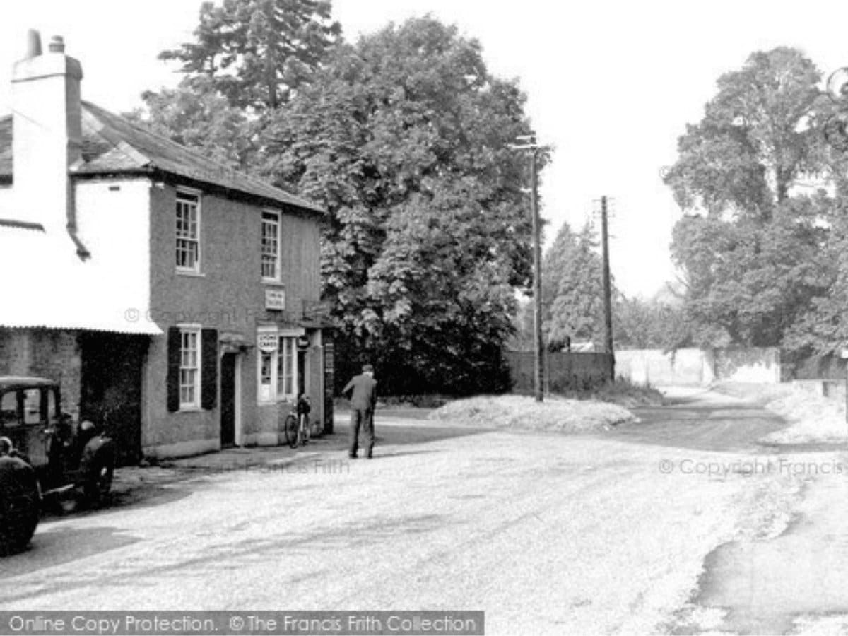 Old photo of Stanwell Moor by Francis Frith